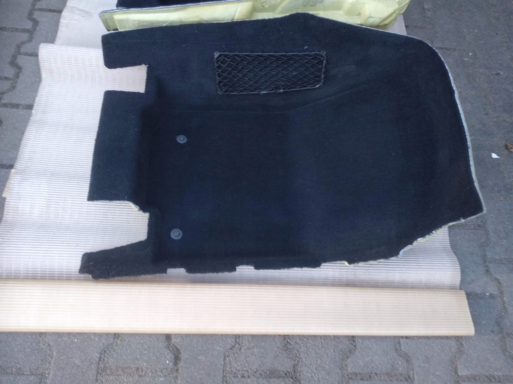 фото №1, Mercedes gls gl ml x166 коврик правый перед a1666800040