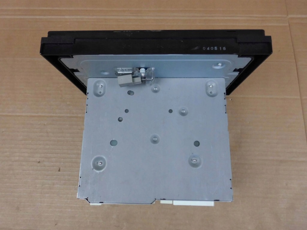 фото №6, Toyota auris e180 2015 автомагнитола