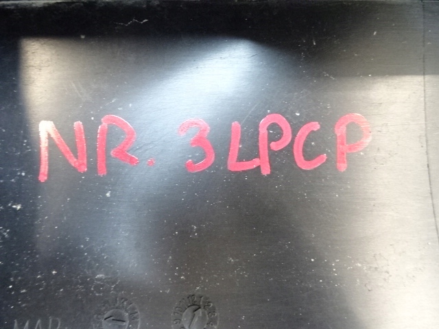 фото №16, Citroen c4 cactus lift молдинг порог накладка левая 9823576977