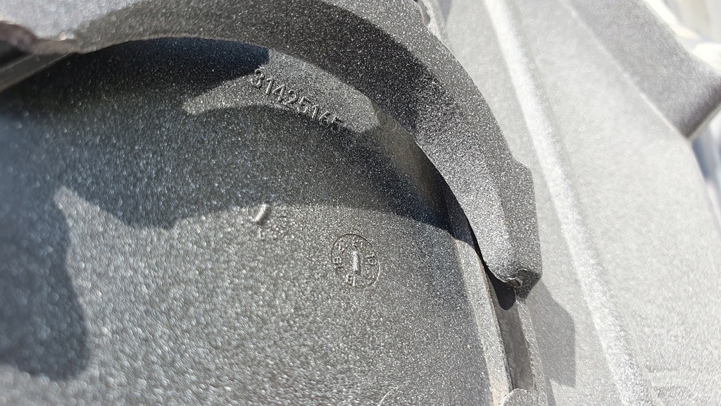 фото №9, Volvo xc60 ii 2 бампер перед оригинал