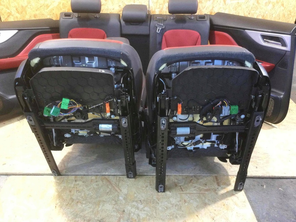 фото №12, Комплект салона обшивки заднее сиденье сиденья jaguar f-pace t4a12704qkw