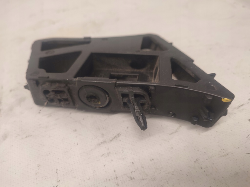 фото №6, Citroen c5 iii направляющая бампера левый задняя kombi