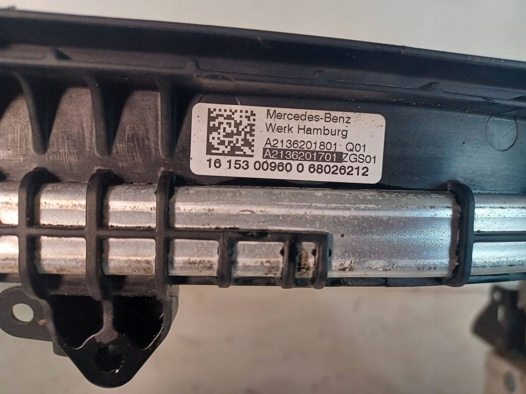 фото №12, Mercedes e w213 213 2.0 усилитель pas передний радиатор 2136200130