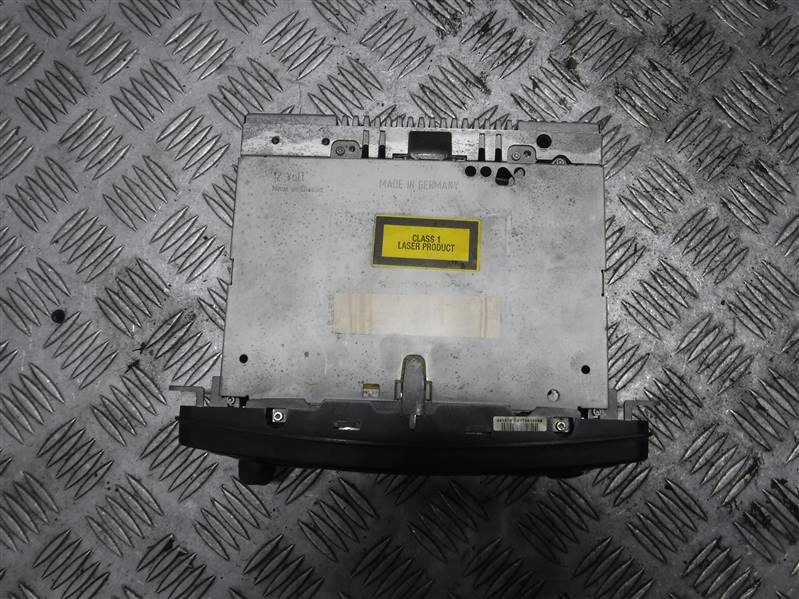 фото №4, Радио mercedes w203 coupe