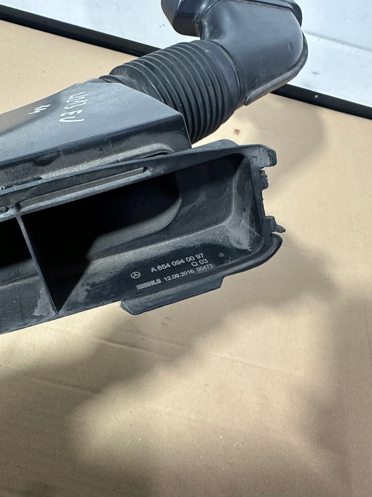 фото №8, Труба впускной, впуска, воздуховод воздуха mercedes e klasa w213 km, om654