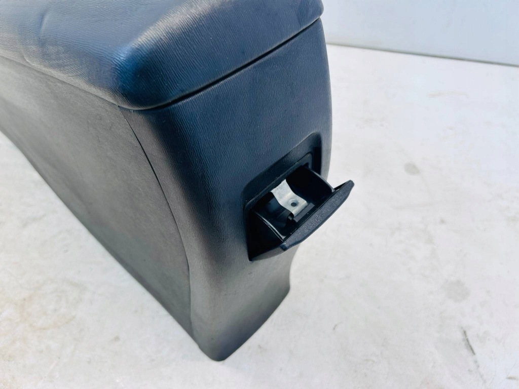 фото №8, Avensis t27 подлокотник средний туннель