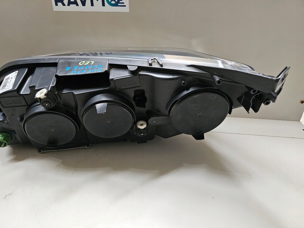 Лампа передня права правий перед fiat ducato iii рестайлінг  boxer jumpy led Оригінал