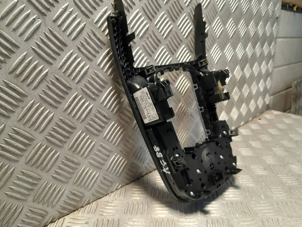 фото №8, Audi a4 b8 lift панель управление mmi радио 8t0919611wfx