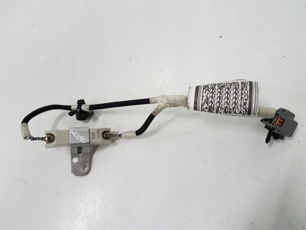 фото №1, Антенна шланг кабель maserati ghibli m157