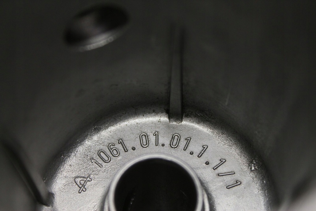 фото №9, Основание фильтра масла a6681800210 1.7 cdi w168