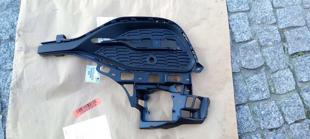 фото №1, Opel grandland x левая решётка nowa yp00028777