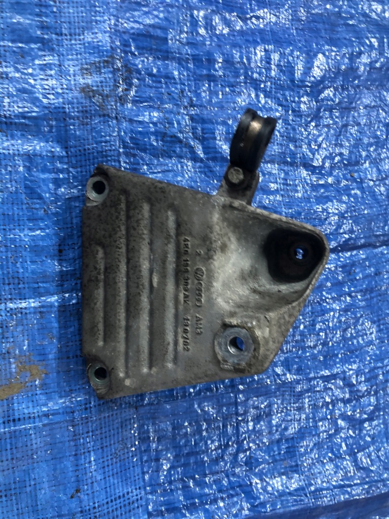 фото №1, Audi оригінальний номер 4e0199308ak