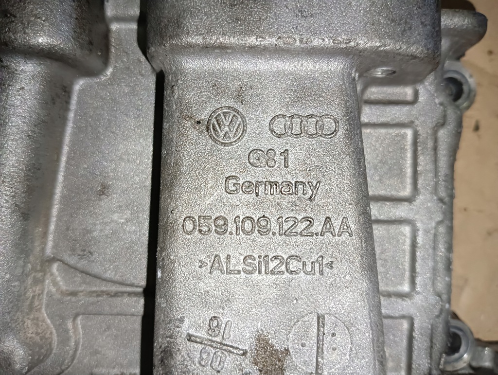 фото №2, Корпус захист розподільного валу audi 3.0 tdi | 059109122aa