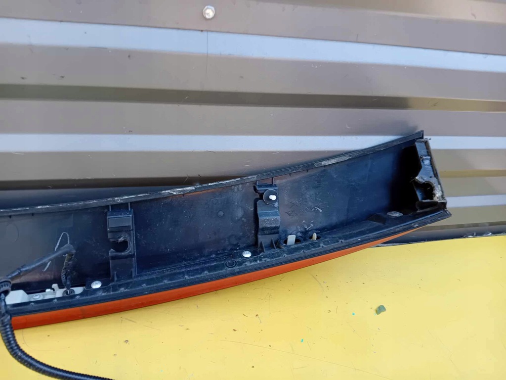 фото №8, Honda insight лампа стоп накладка крышки 09-14