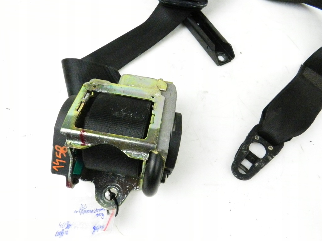 фото №6, Pas безопасности правый перед a8 d3