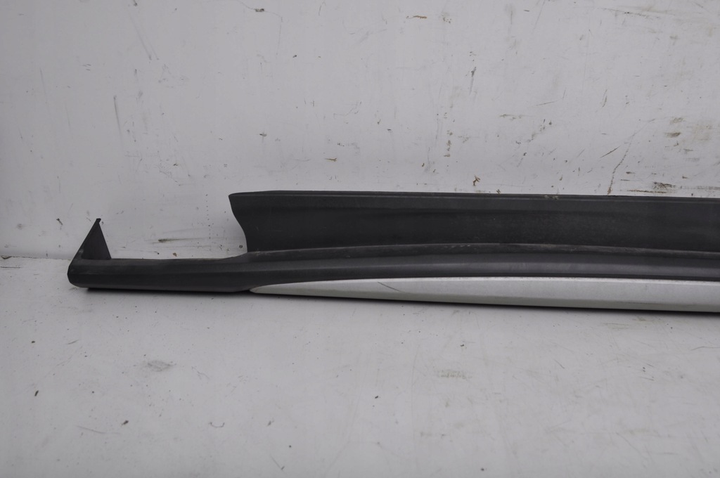 фото №14, Ford focus mk4 накладка поріг права nj