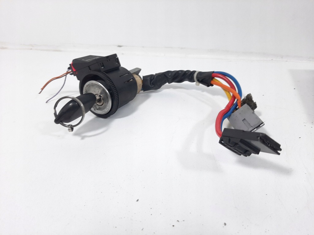 фото №12, Peugeot 306 lift 1.4 99r набор стартовый блок управления двигателя bosch 0261206211