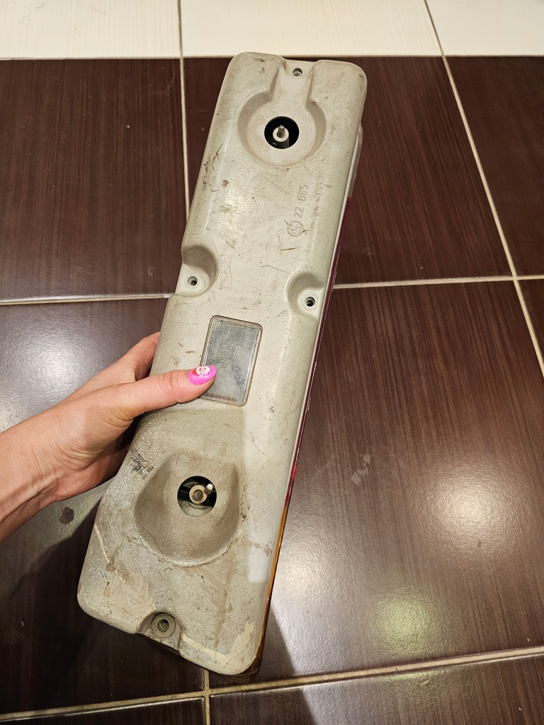 фото №10, Лампа правий задня bez тріщини bmw 3 e21