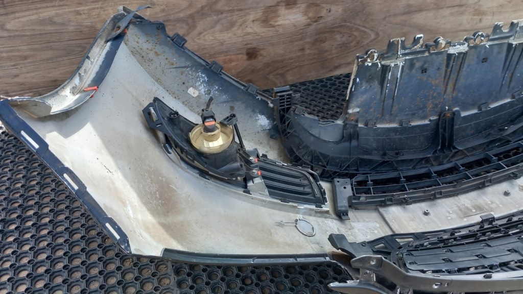 Opel insignia a бампер перед z22c противотуманная фара в Украине