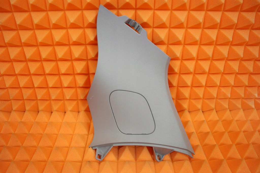 фото №1, Volvo c30 защита стойка правая задняя 30721241