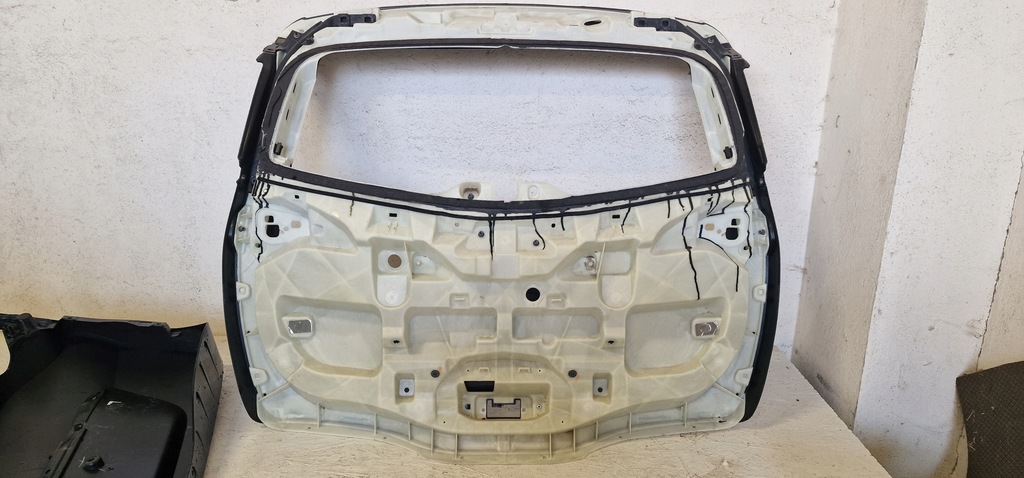 фото №8, Кришка багажника задня задня renault scenic 4 iv