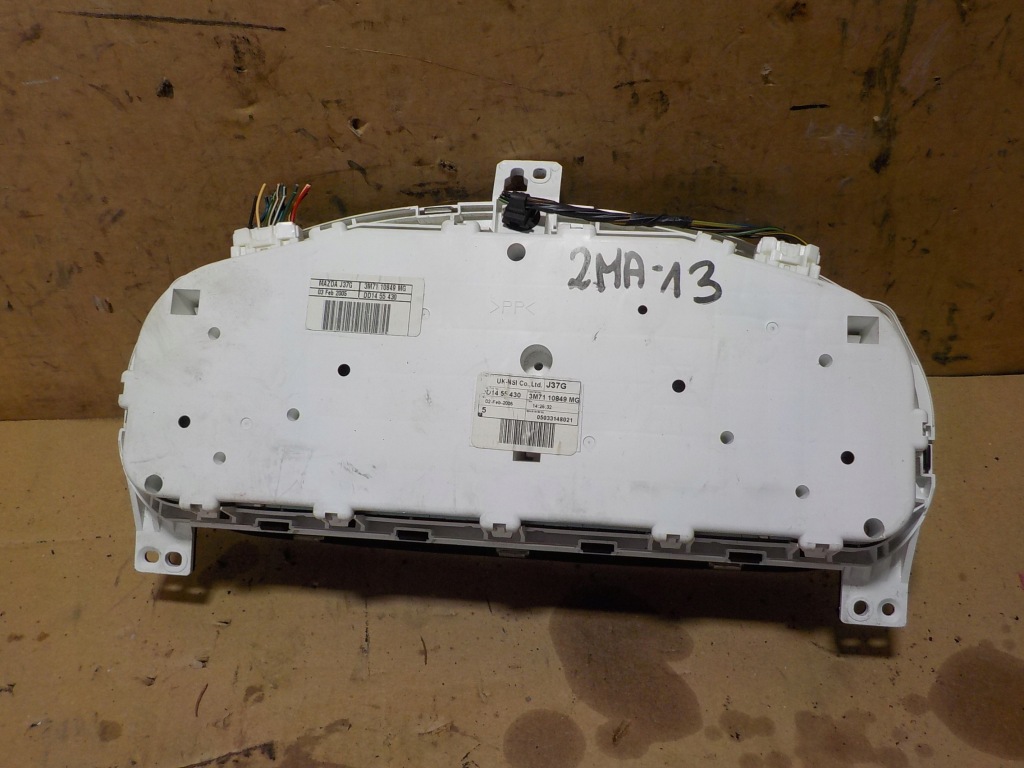 фото №4, Счетчик приборы mazda 2 1.2b