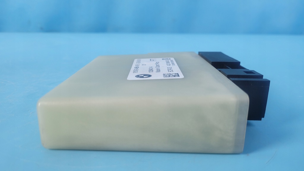 Bmw 5' g31 518d touring 18r блок керування модуль adblue 9488418 Зі Шроту