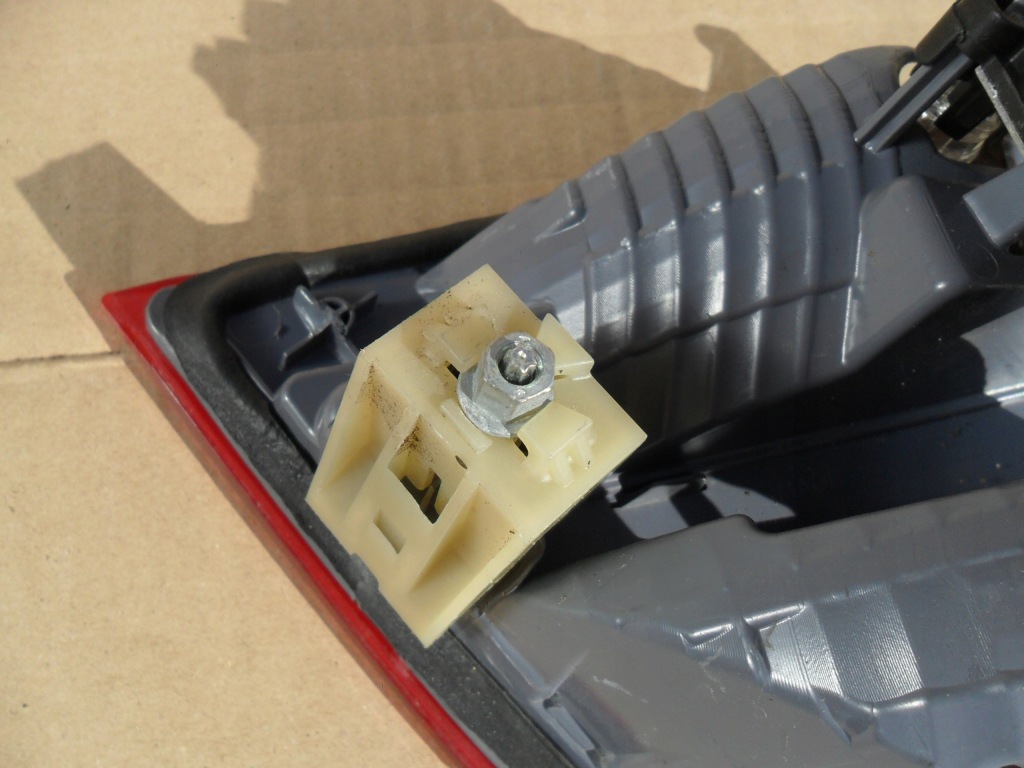 фото №7, Bmw x3 f25 10- лампа задняя правая повреждённый led