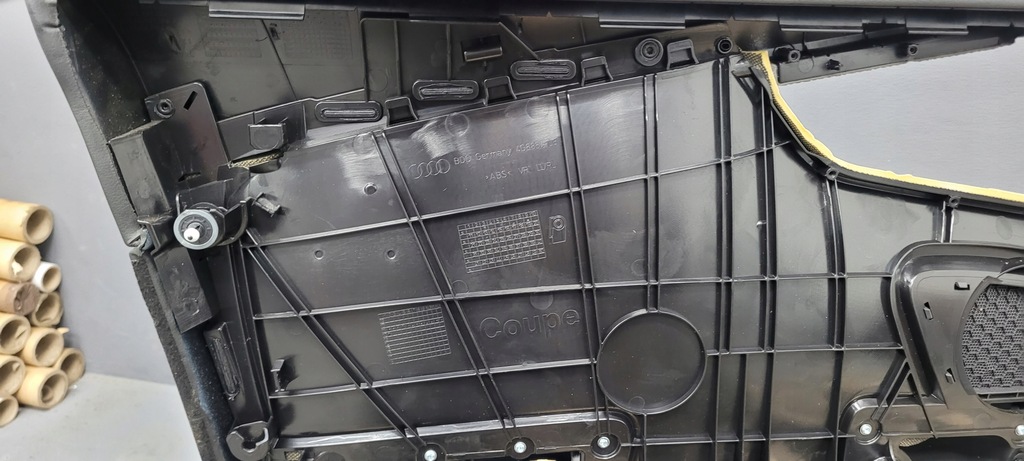 фото №13, A7 4g обшивка правий перед передній шкіра 4g8867106 eu ambiente