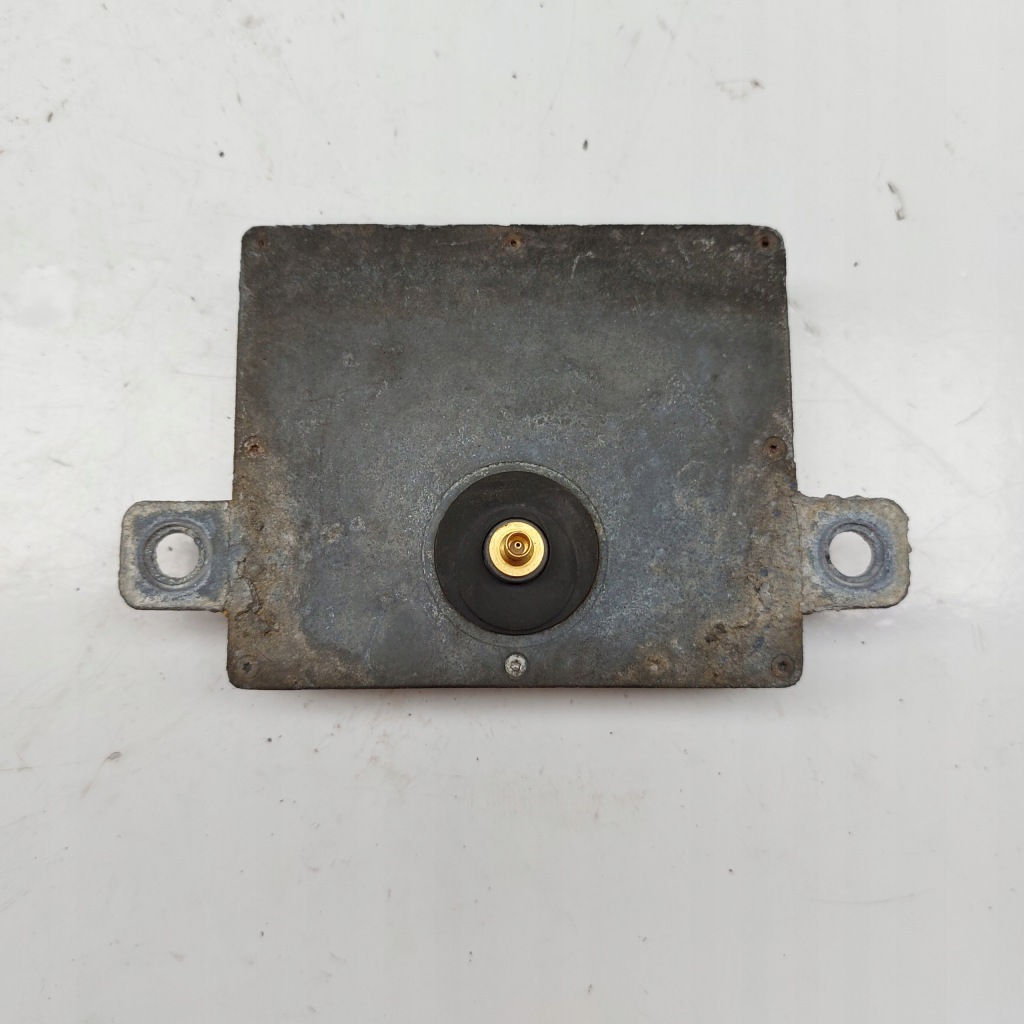 Range rover 3 iii l322 усилитель антенный антенны xuc000230 с Разборки