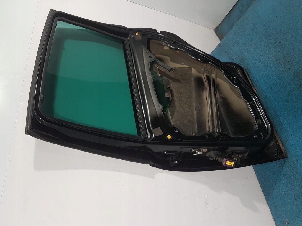 Fiat croma рестайлінг  двері задній праве 819 Доставка