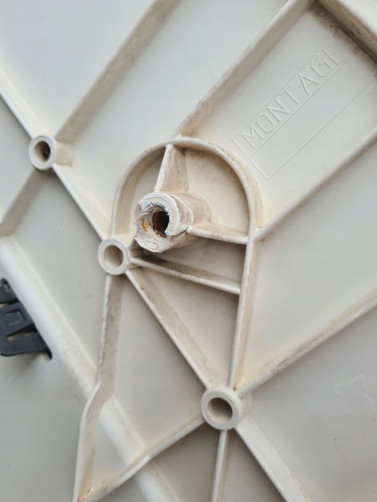 Купити Капот решітка  renault premium lander kerax dxi оригінал