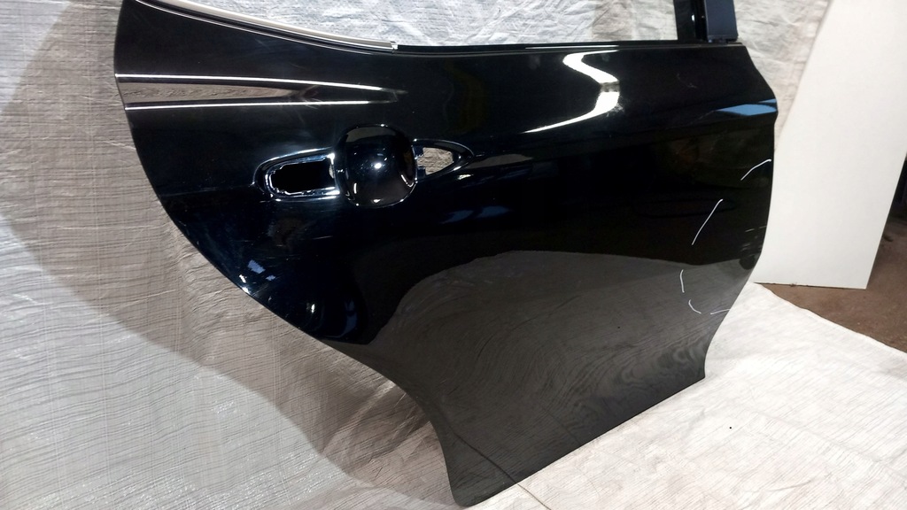 фото №8, Toyota camry 17r- дверь задняя правое bydgoszcz повреждённые