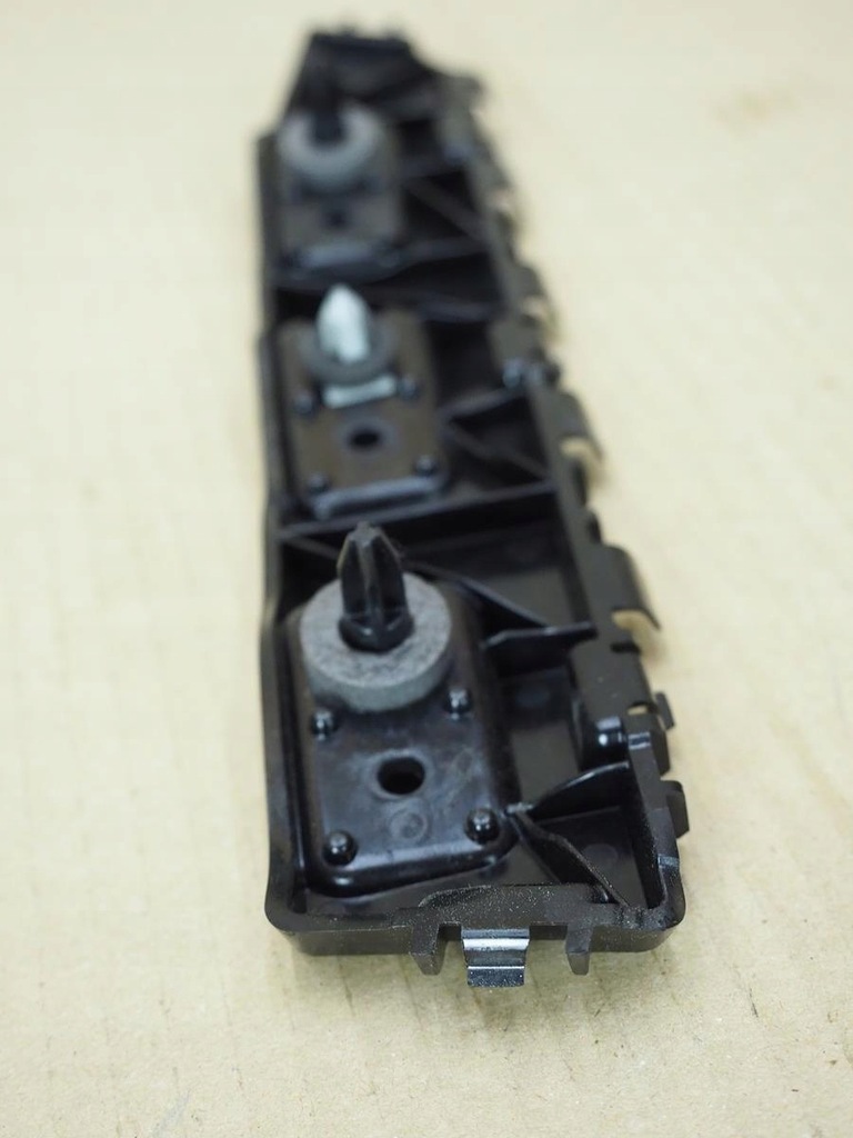 фото №15, Ford kuga mk3 направляющая бампера правый задняя