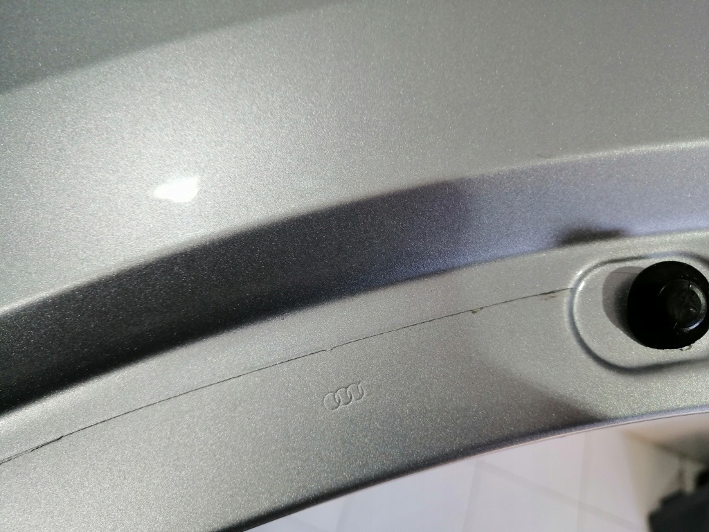 Крыло  левое  передний перед audi q3 83a 2 plug in Киев