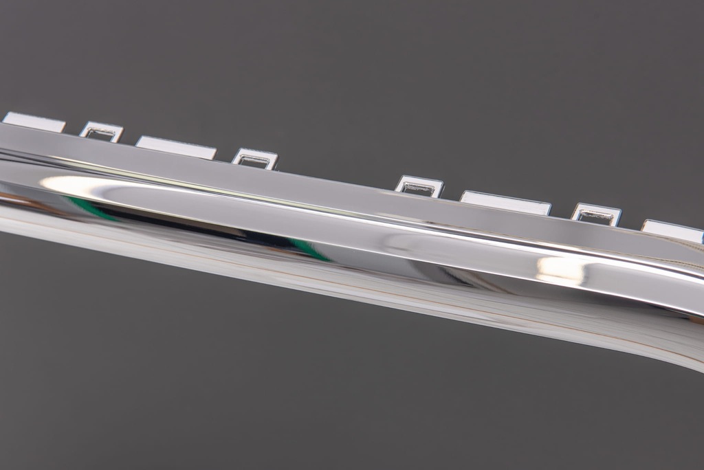 фото №10, Audi a4 b8 2007-2011 przed faceliftingiem рамка решетка хромированная 8e0853651