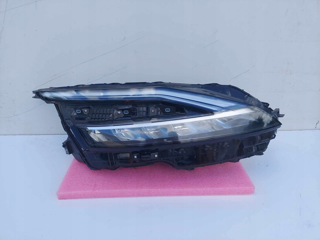 фото №1, Nissan qashqai iii j12 лампа правая перед адаптивный