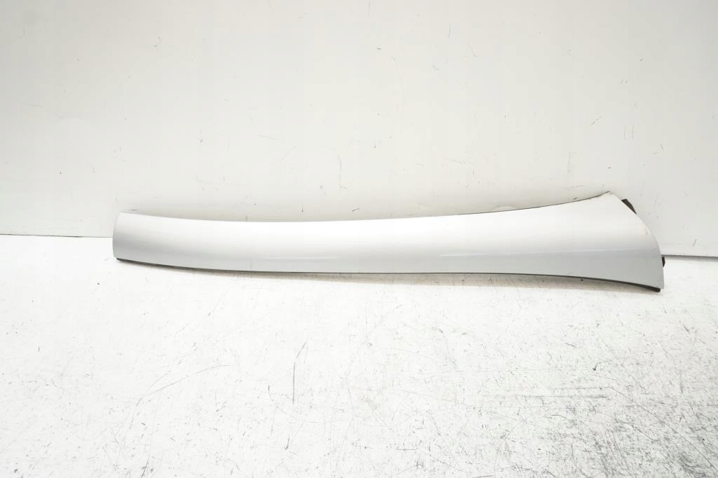 фото №1, Молдинг стекло левый перед peugeot 1007 ezr