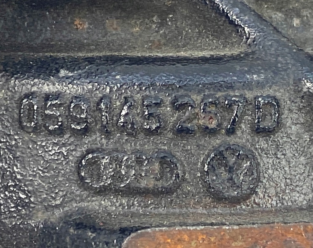Опора турбонагнетателя audi a6 q5 059145267d 059145267l Оригинал