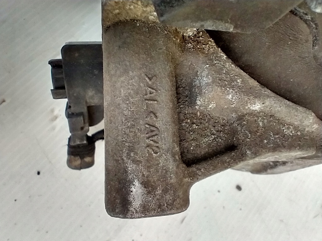 фото №11, Audi a6 c7 4g a7 2.0 tdi подушка двигателя кронштейн с датчиком