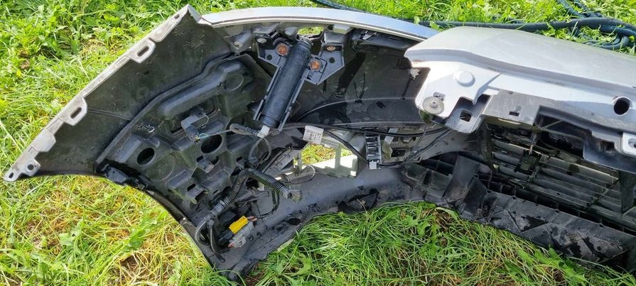 фото №6, Бампер передний перед peugeot 5008 i