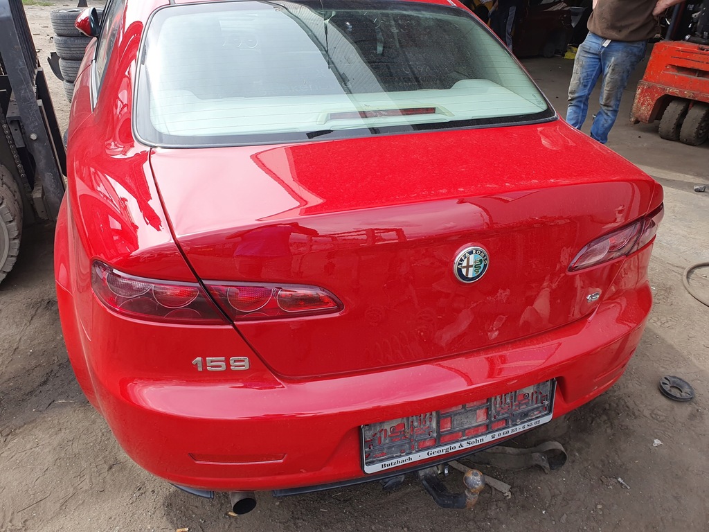 фото №1, Бампер задня kompletny pdc alfa romeo 159 sedan 2009r