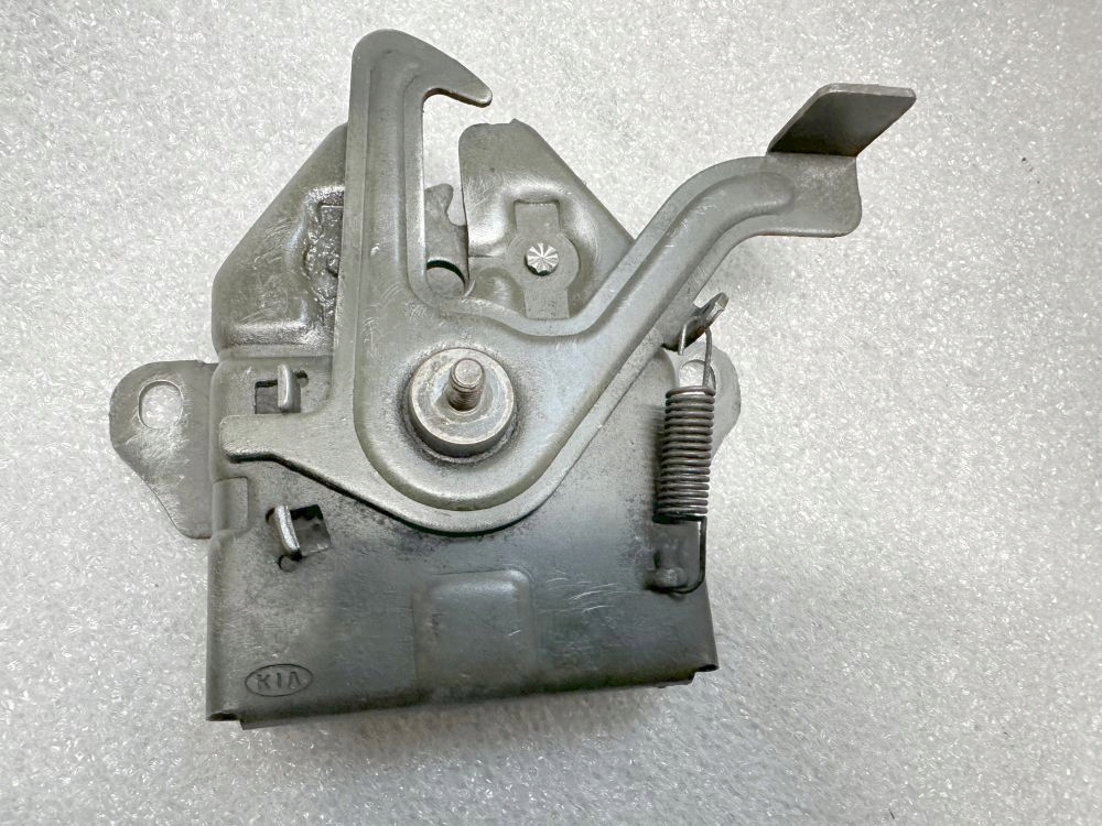 фото №1, Замок засов капот 81130a4000 kia carens ii оригинал