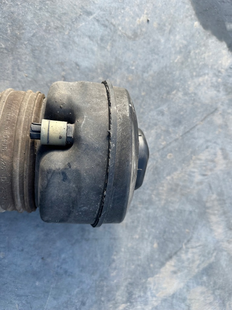 фото №5, Амортизатор левый перед audi a6 c8 4k0616039h