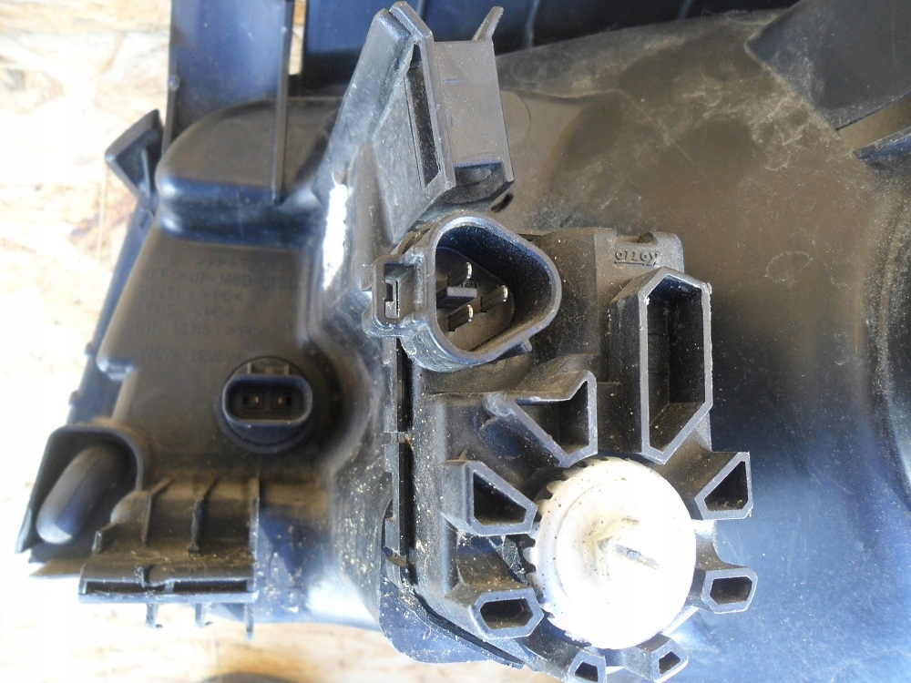 фото №11, Hyundai matrix pc 2001 2002 2003 фара правий