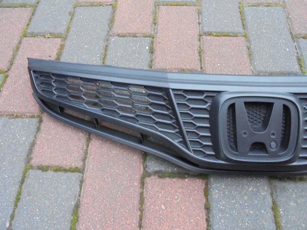 фото №2, Решётка радиатора решётка радиатора honda jazz 2011-2014r po liftingu