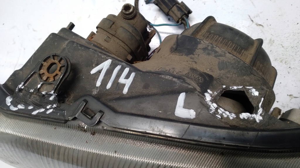 фото №3, Freelander i лампа левый перед eu повреждённая