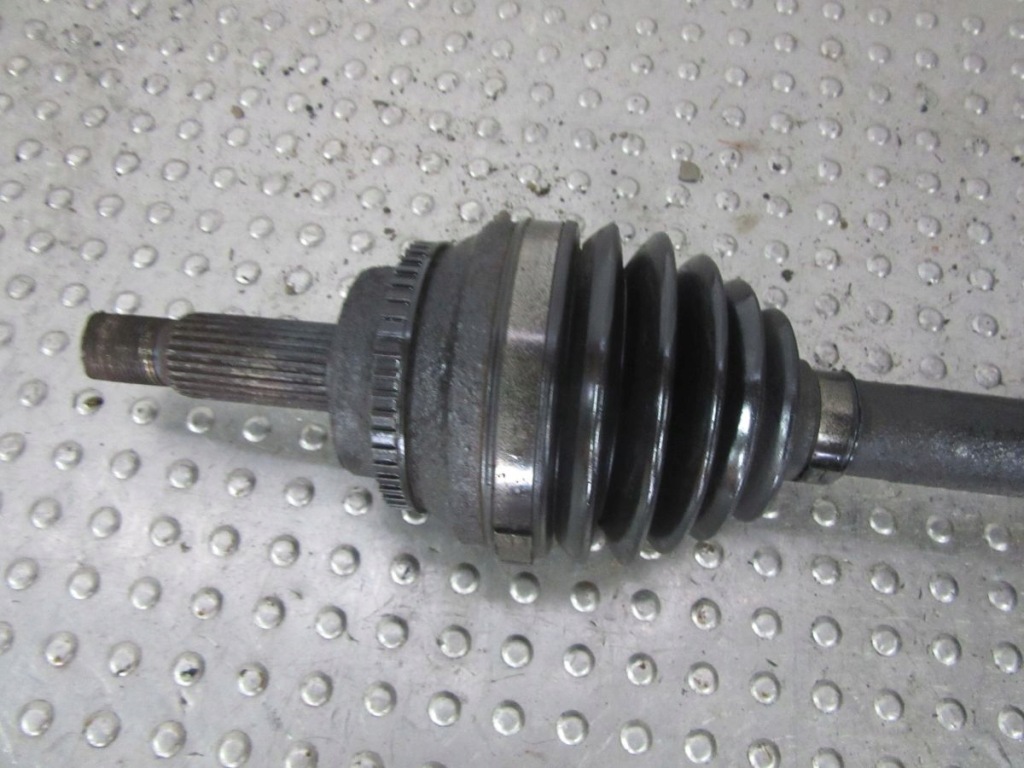 фото №8, Toyota rav4 ii 2.0d 02-03 приводной вал левая перед механическая коробка передач
