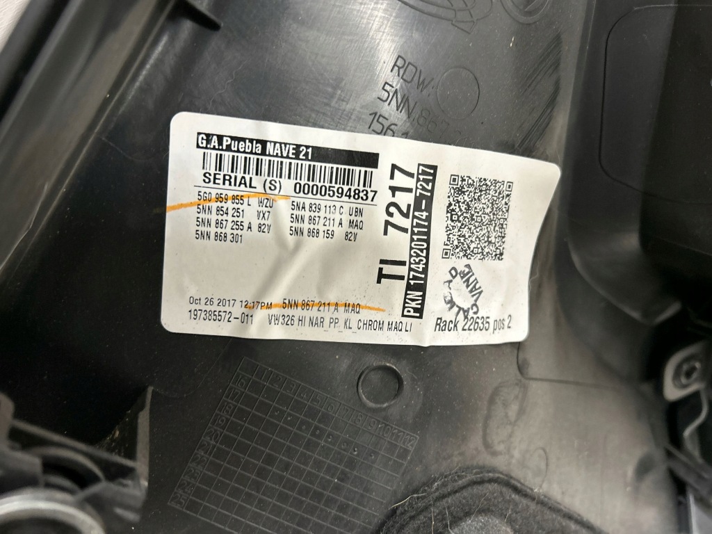 фото №13, Volkswagen tiguan allspace 2018 комплект сиденья / заднее сиденье / обшивки / комплект