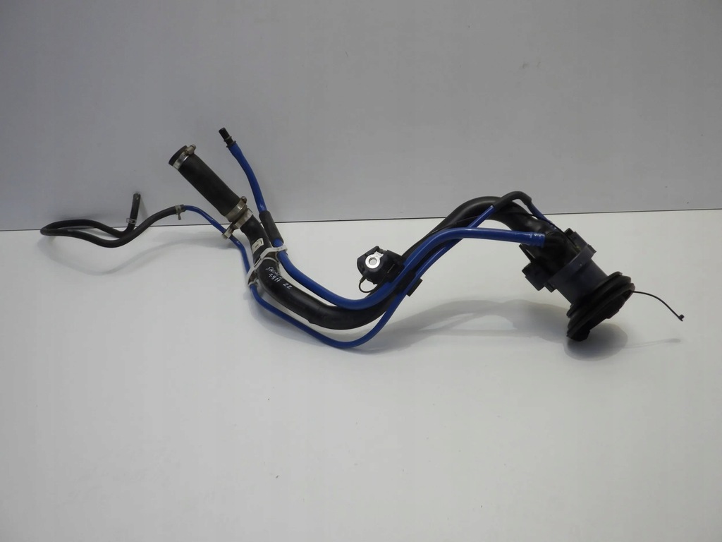 фото №1, Swace toyota corolla e21 труба заливной топлива